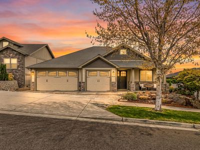 4310 Vista Pointe Dr, Medford, OR, 97504