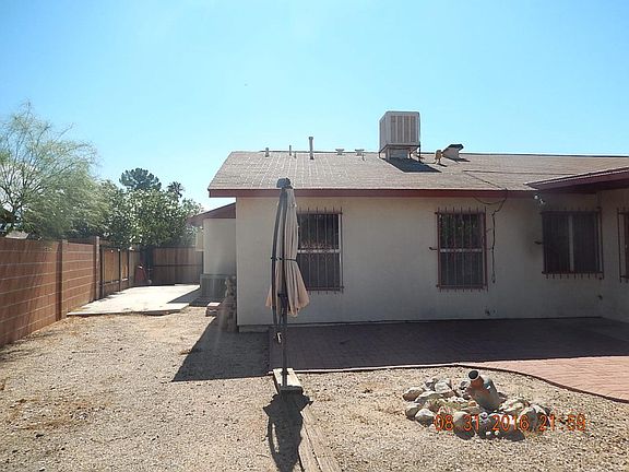 3rd image of 8281 N Suwannee Dr