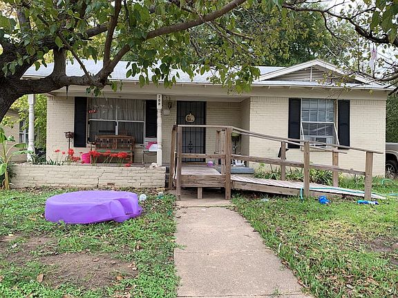2nd image of 709 S Oakland Blvd