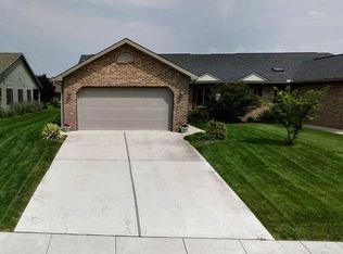 71 Homestead Dr, Greencastle, PA 17225