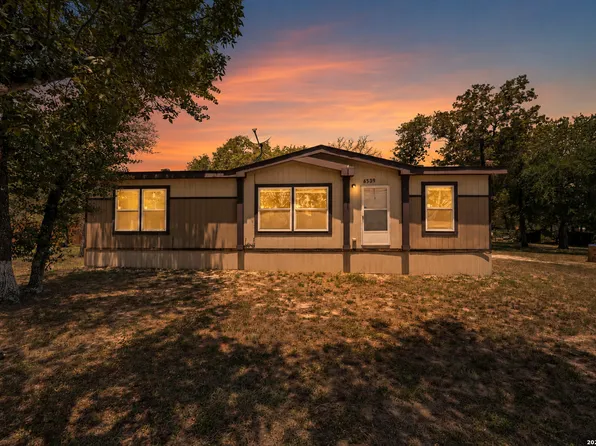 4339 NEW MATHIS RD, Elmendorf, TX 78112