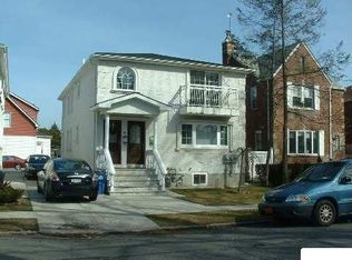 8207 172nd St, Jamaica, NY 11432