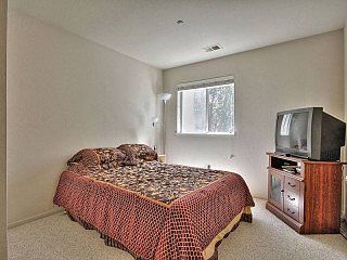 1st image of 6995 Rodling Dr Unit E