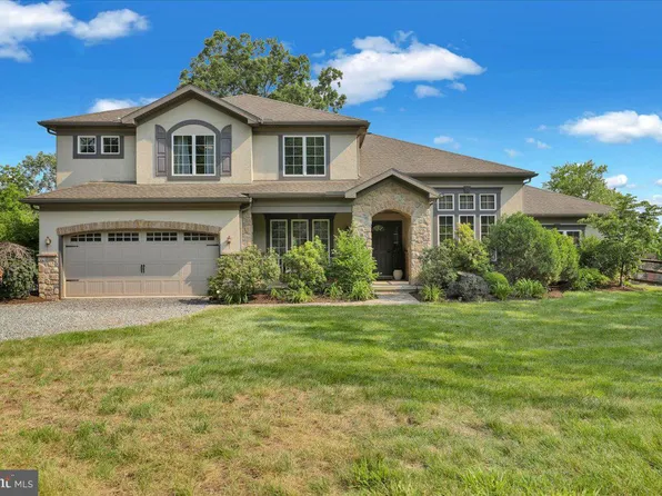 165 Sycamore Blvd, Pottstown, PA 19464