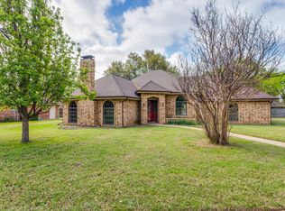 7413 Fuller Cir, Fort Worth, TX 76133