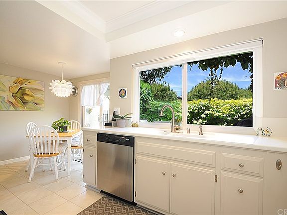 4th image of 53 Aspen Way