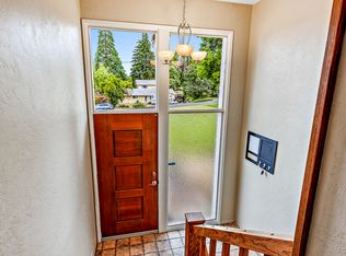 1306 Ridge Way, Medford, OR 97504