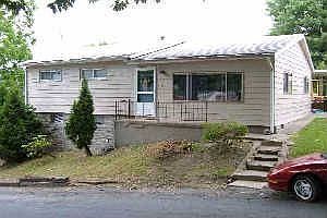 1st image of 300 Alta Vista Ave