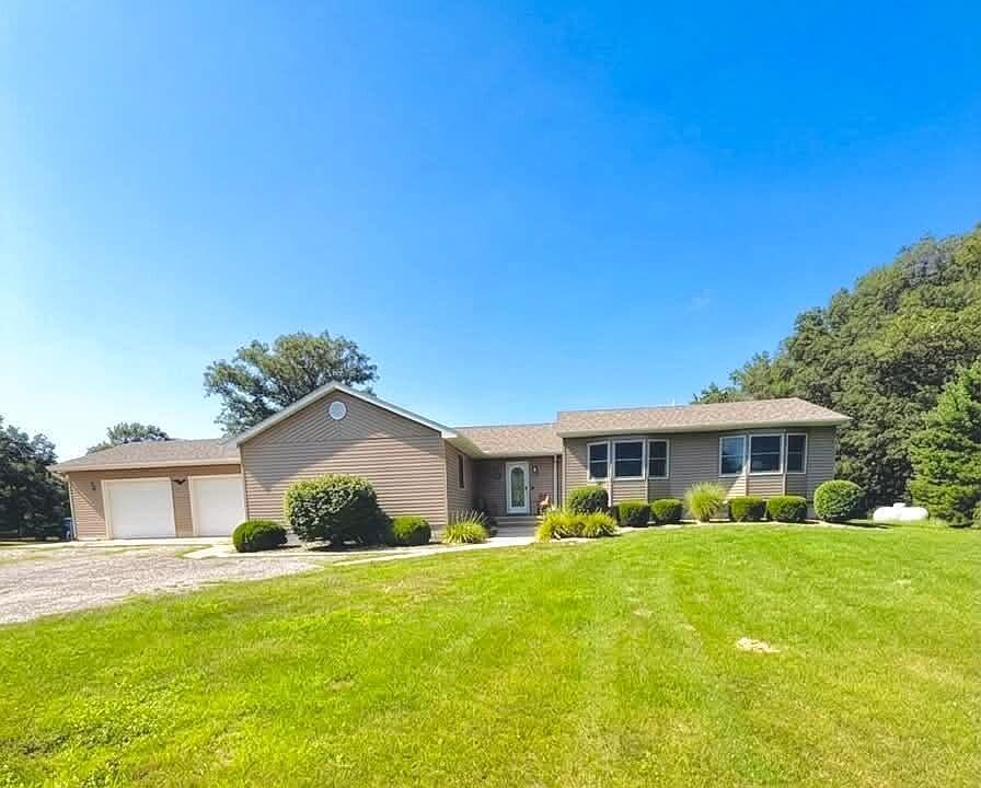 1st image of 2522 W County Road 1400 N
