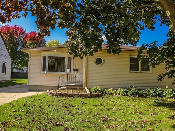 117 Fischer Avenue, Beaver Dam, WI 53916