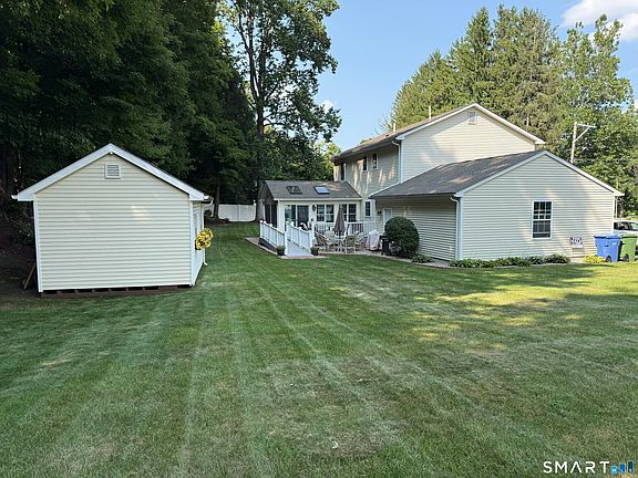 2nd image of 99 Old Farms Road