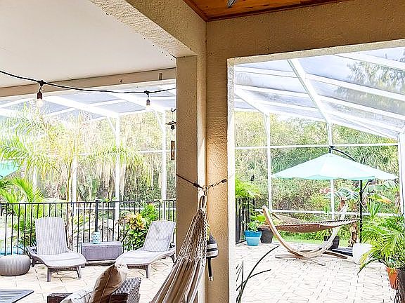 T&G Outdoor Ceilings