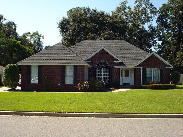 1st image of 3321 Britain Dr