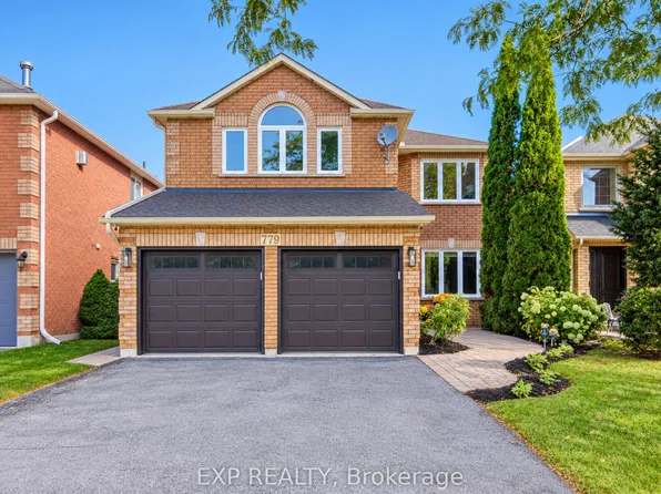779 McLaren St, Newmarket, ON L3Y 8H3