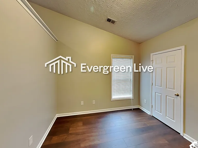 1765 Cedar Walk Ln — Photo 18