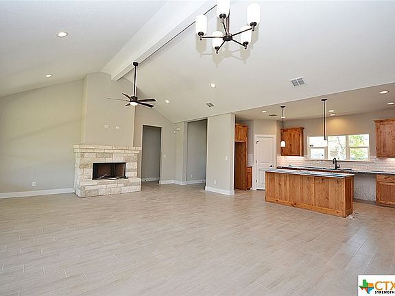 2nd image of 993 Marlys Ave