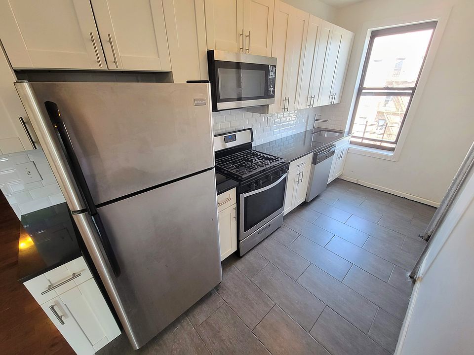 2nd image of 109 Sherman Ave APT 42