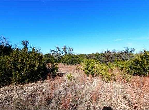 5th image of 335 Quarterhorse Dr