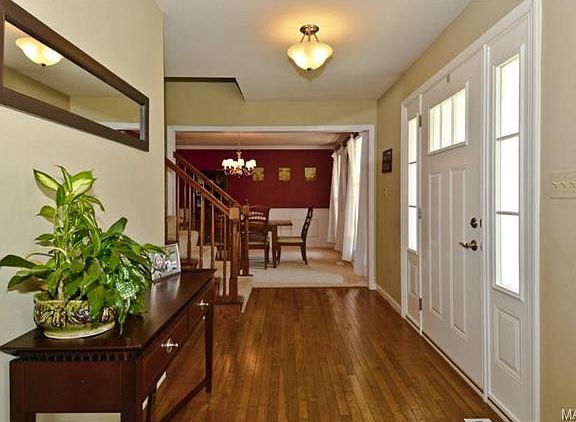 2nd image of 10209 Tesson Valley Ct