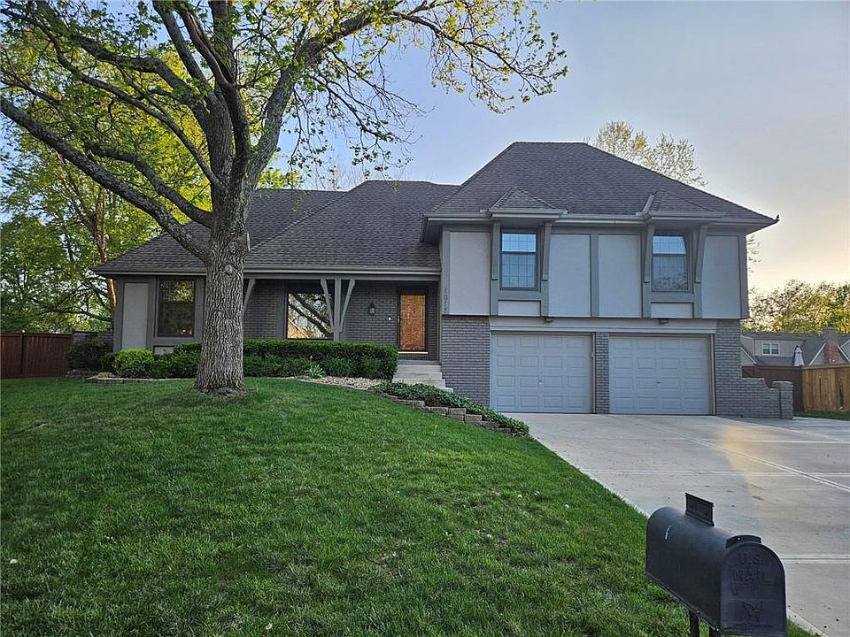 1st image of 1613 E Sleepy Hollow Cir