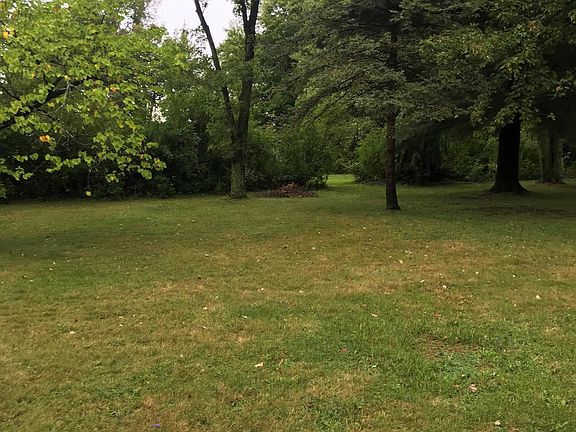4th image of 1247 W Vermontville Hwy