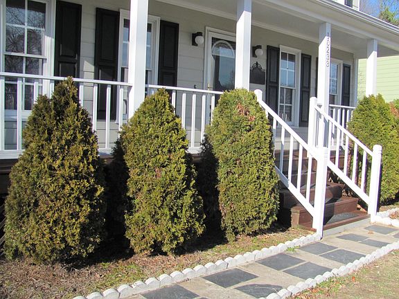 2nd image of 10233 Berrymeade Ct