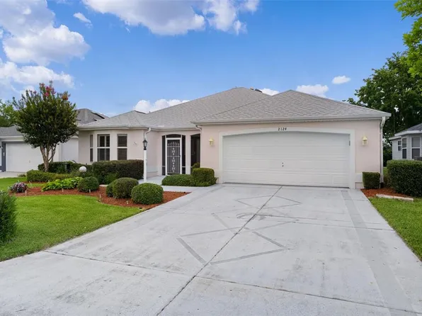 2124 Barbosa Ct, The Villages, FL 32159