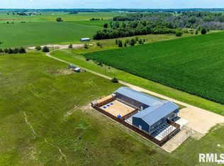 1811 245th St, Calamus, IA 52729