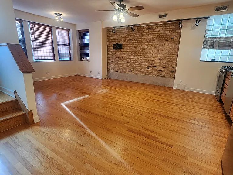 2623 N California Ave #1 — Photo 8