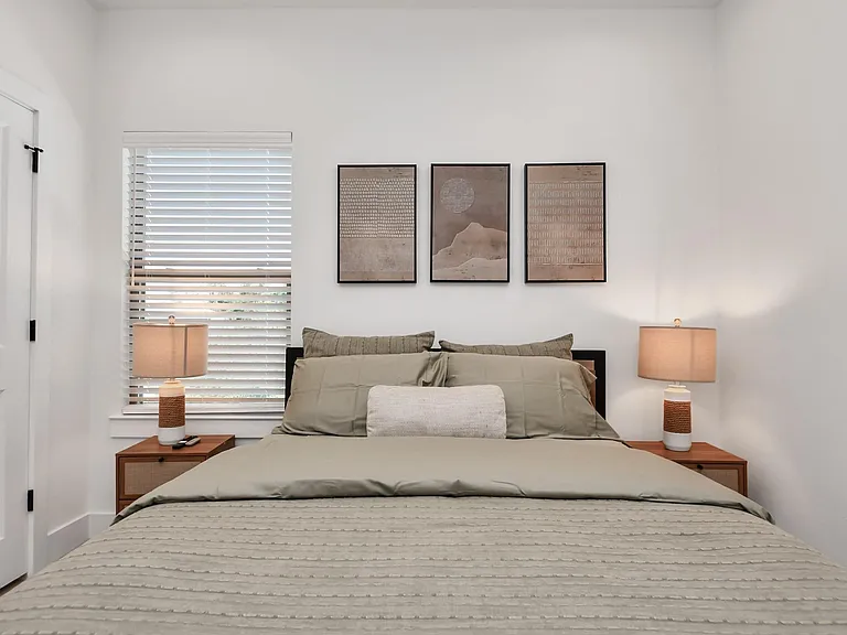 2524 Live Oak St — Photo 35