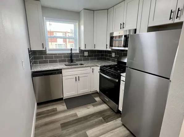 Big Bend Boulevard - 7853-6, 7853-6 N Big Bend Blvd, Saint Louis, MO 63130