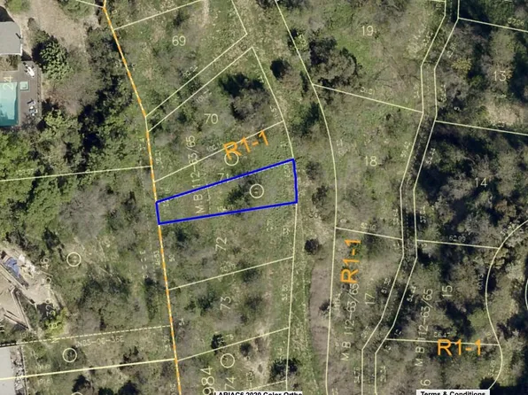 3887 N Hopevale Dr, Sherman Oaks, CA 91403