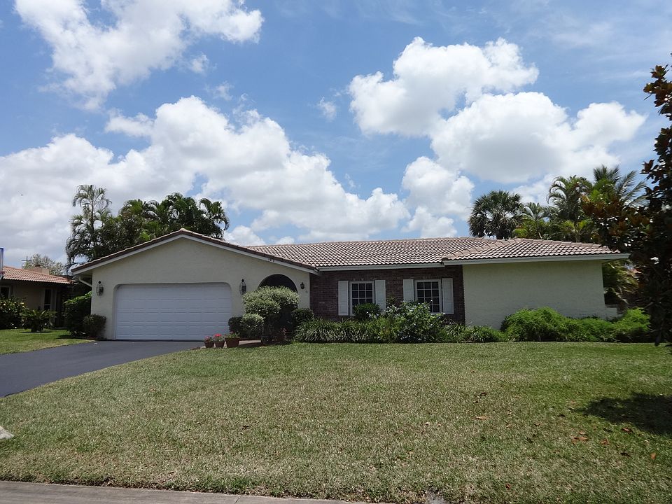 1st image of 1917 NW 81st Ave