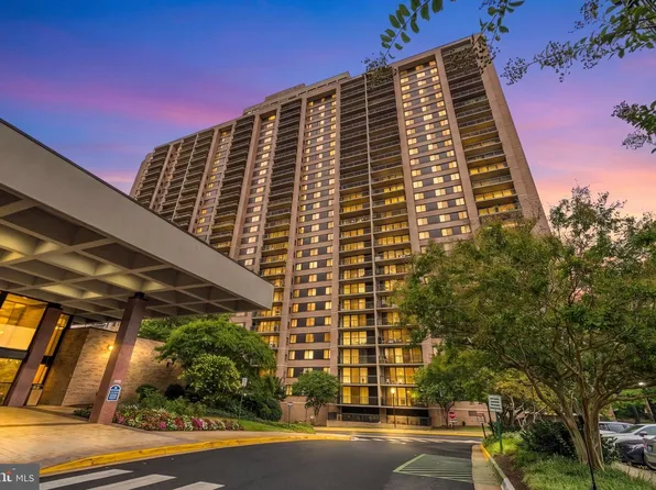 5505 Seminary Rd APT 2201N, Falls Church, VA 22041