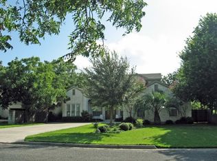 2100 Quail Cv, Taylor, TX 76574