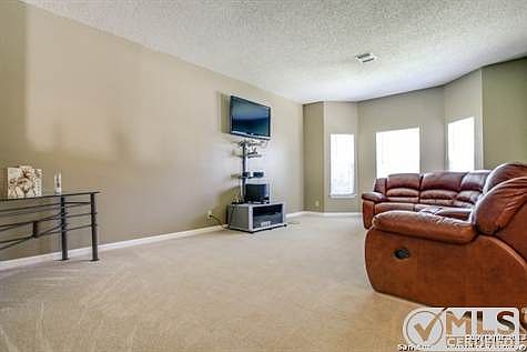 4th image of 2406 Karat Dr