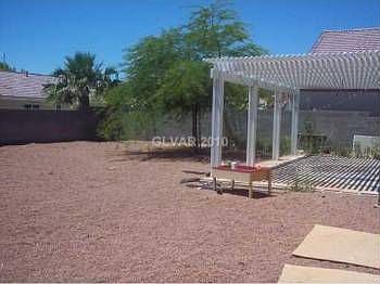 4th image of 2611 Tropical Sands Ave