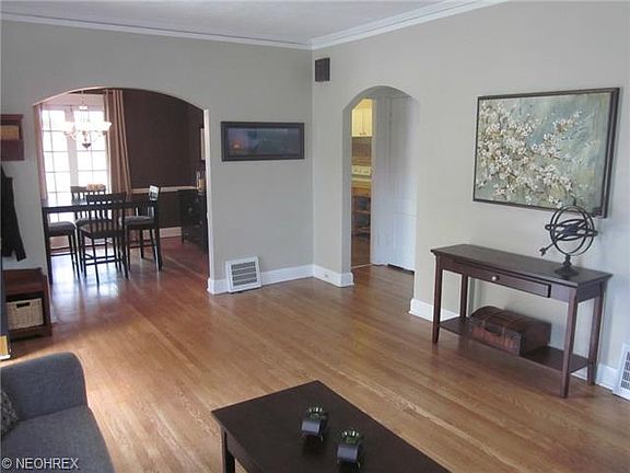 5th image of 2059 Belle Ave