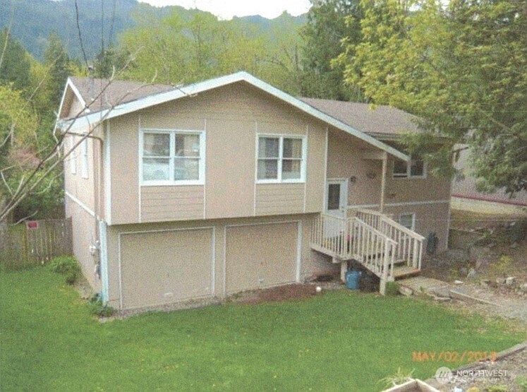 1st image of 533 Reedway Way