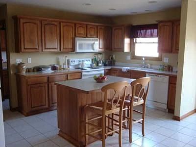 2nd image of 11228 Macintosh Cir NW