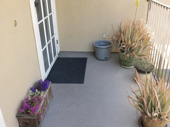 8027 E Snowberry Ln, Anaheim, CA 92808