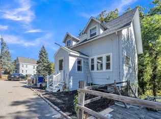 222 S Main St, Hopedale, MA 01747