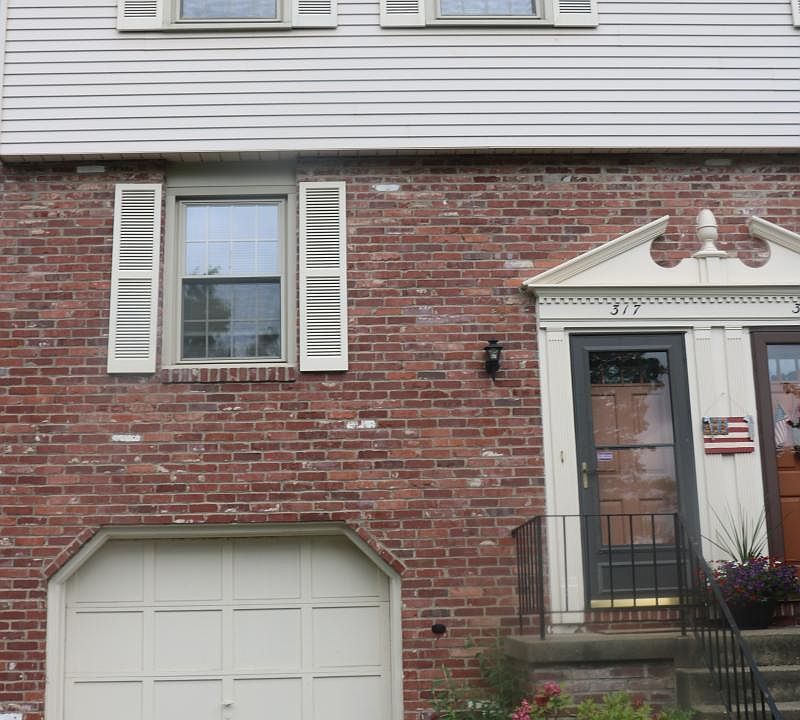 Front of unit