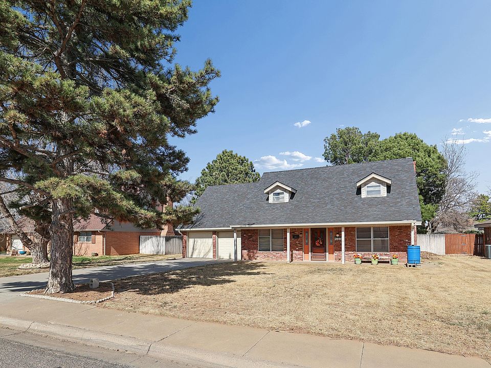 1st image of 2816 Lloyd Dr