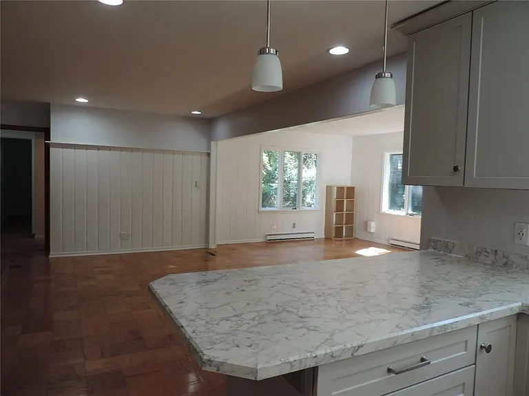 3765 East Ave — Photo 2