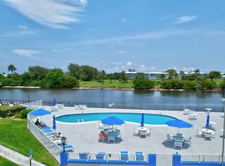 Hampshire Gardens, Boynton Beach, FL 33435