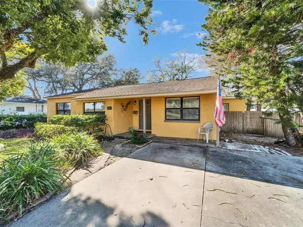 10226 N Oakleaf Ave, Tampa, FL 33612