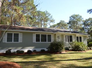 102 Moore St, Sylvester, GA 31791