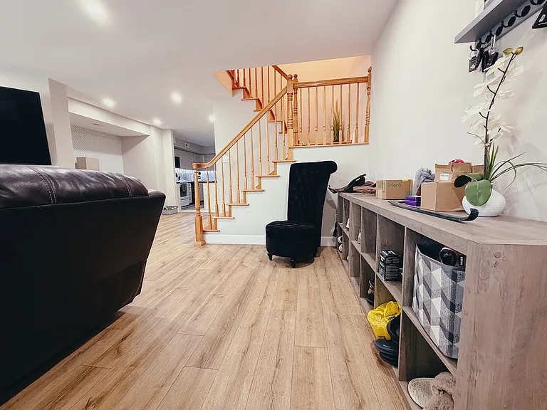 3180 Burnley Pl — Photo 2