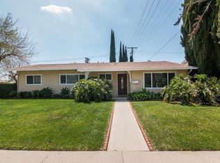 24300 Vanowen St, West Hills, CA 91307